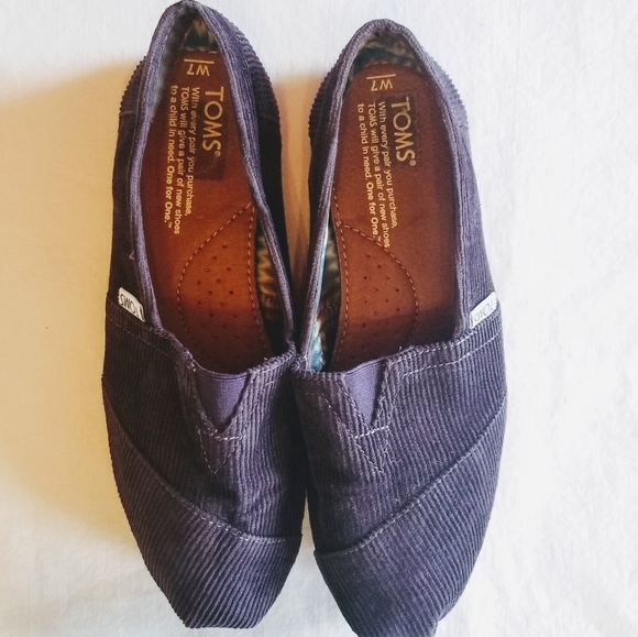 Tom's Purple Classic Corduroy Slip-On - Picture 2 of 5